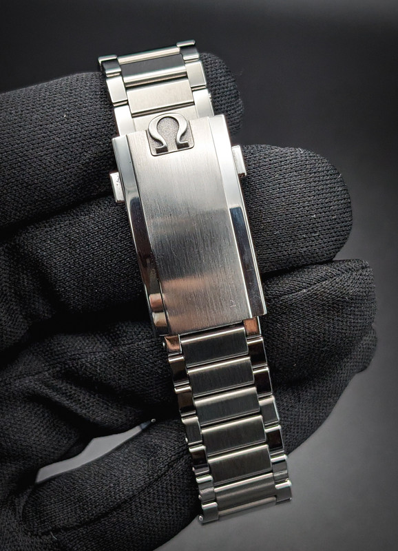 PXL 20251120 002805639 (1)