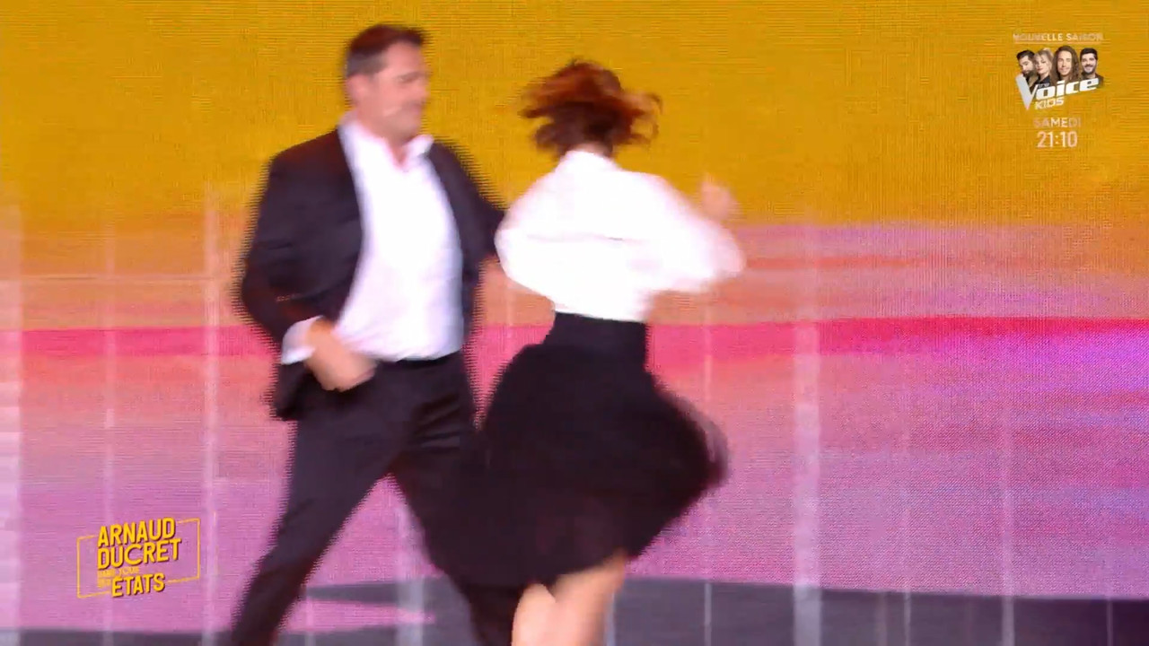 2022-08-16_21_10_TF1_Arnaud-Ducret-dans-tous-ses-etats.mp4_snapshot_01.41.18.188