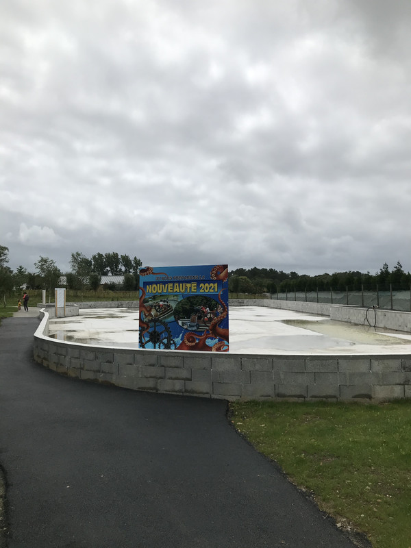 6F298424-42D3-43B9-B04F-B7B4FC22C7D1