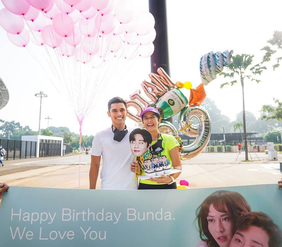 Dian Sastro rayakan ulang tahunnya yang ke-39 bersama suami