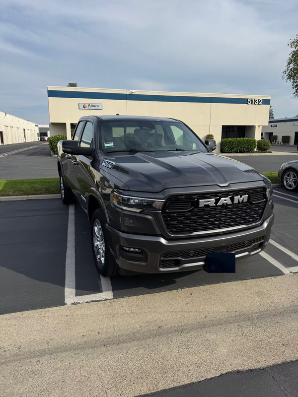 Vehicle thumbnail 24