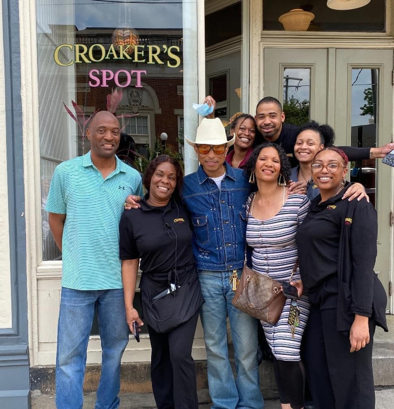 Pharrell Spotted In Richmond During Filming Of “Atlantis” Biopic (Video)