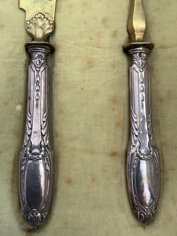 A27AD64F-8124-44A2-93C8-7FBDA50D3D9D