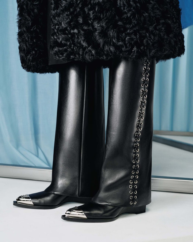 Givenchy, la collezione Resort 2024 Givenchy, la collezione Resort 2024