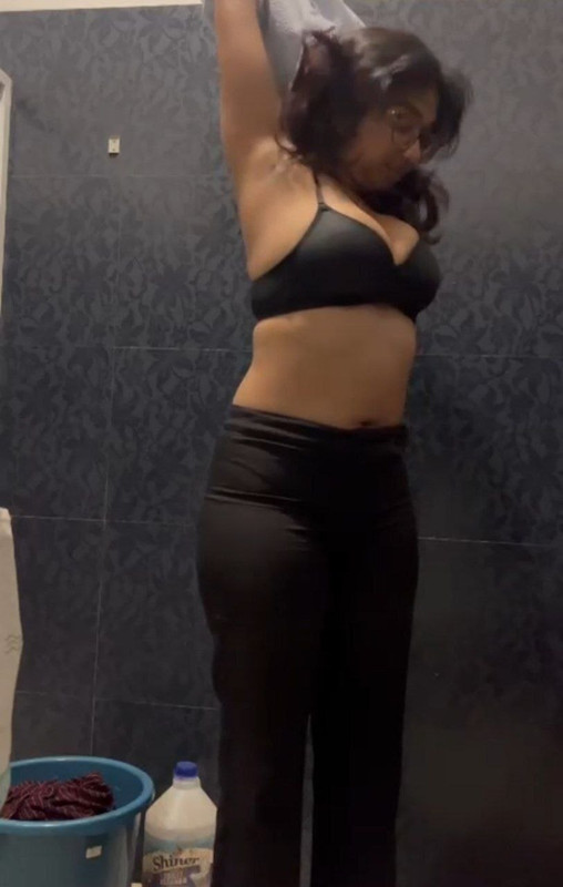 Horny Tamil Girl Blowjob and Hard Doggy Fuck