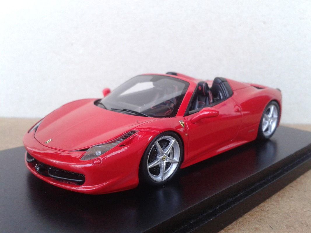 2011 Ferrari 458 Spider (Fujimi) (4)