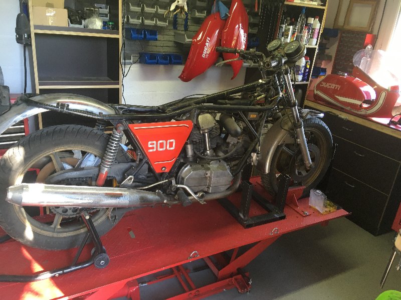 2EB6C83B-7A95-4F41-A091-63DC0D264107