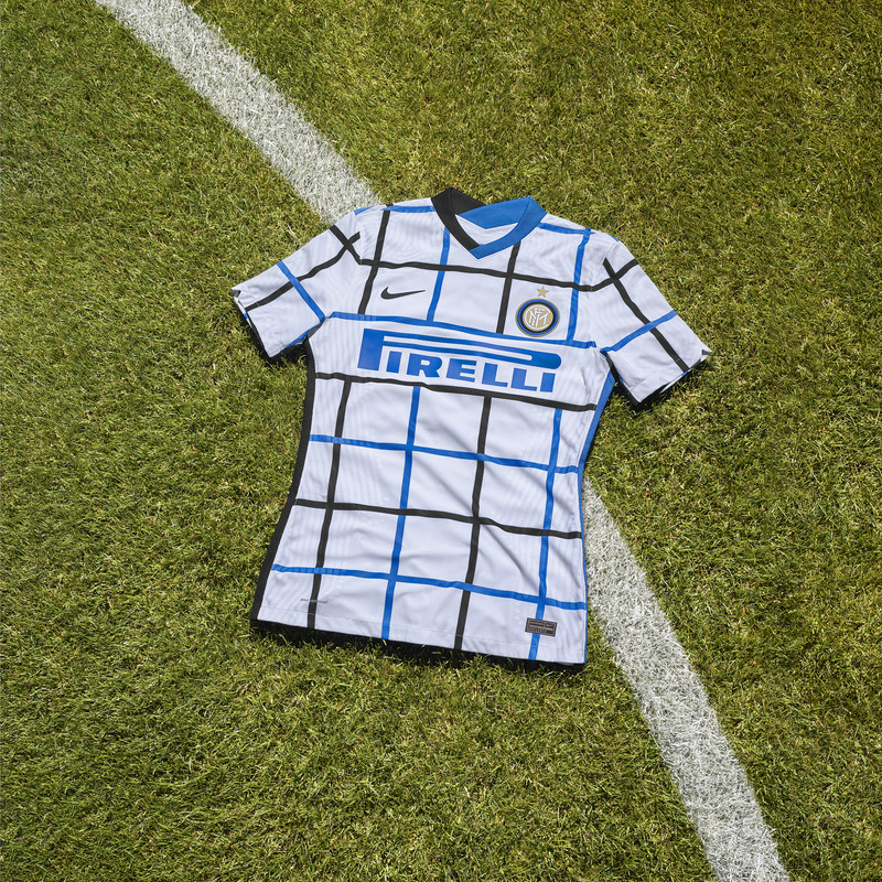 clubkits20-intermilan-product-simplified