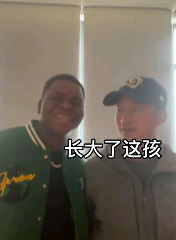 X2战狼2 爆火的卖黄碟小黑疑似转行干网黄了 网络带货卖伟哥 约女神做爱亲自证实伟哥效果 (2)