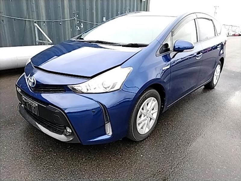 2015 Toyota Prius Alpha S 7 Seats  
