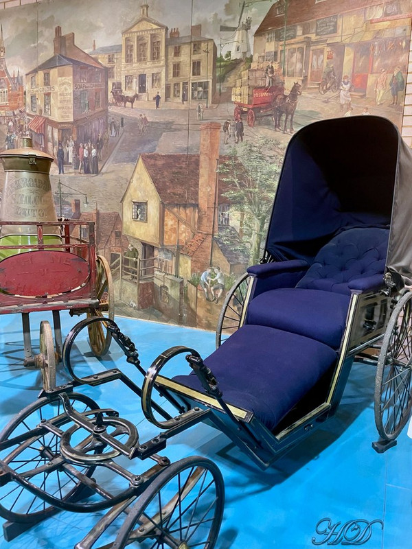 Vintage-Invalid-carriage-HD-ajpg.jpg