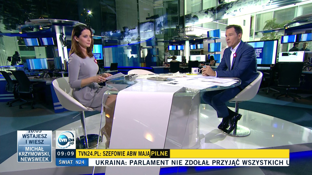 TVN_24_HD-11112015-0859.mts (0_00_43) 004683