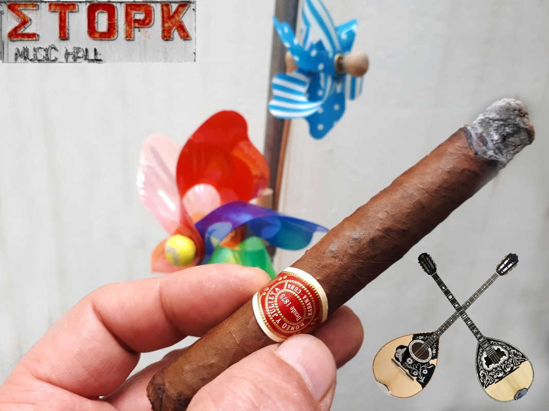 μπουζούκια