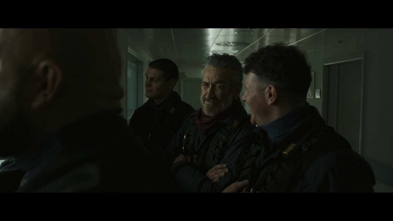 A.C.A.B.La.serie.S01E01.1080p.NF.WEB-DL.DDP5.1.H.264-MeM.GP.mkv_snapshot_36.03.741