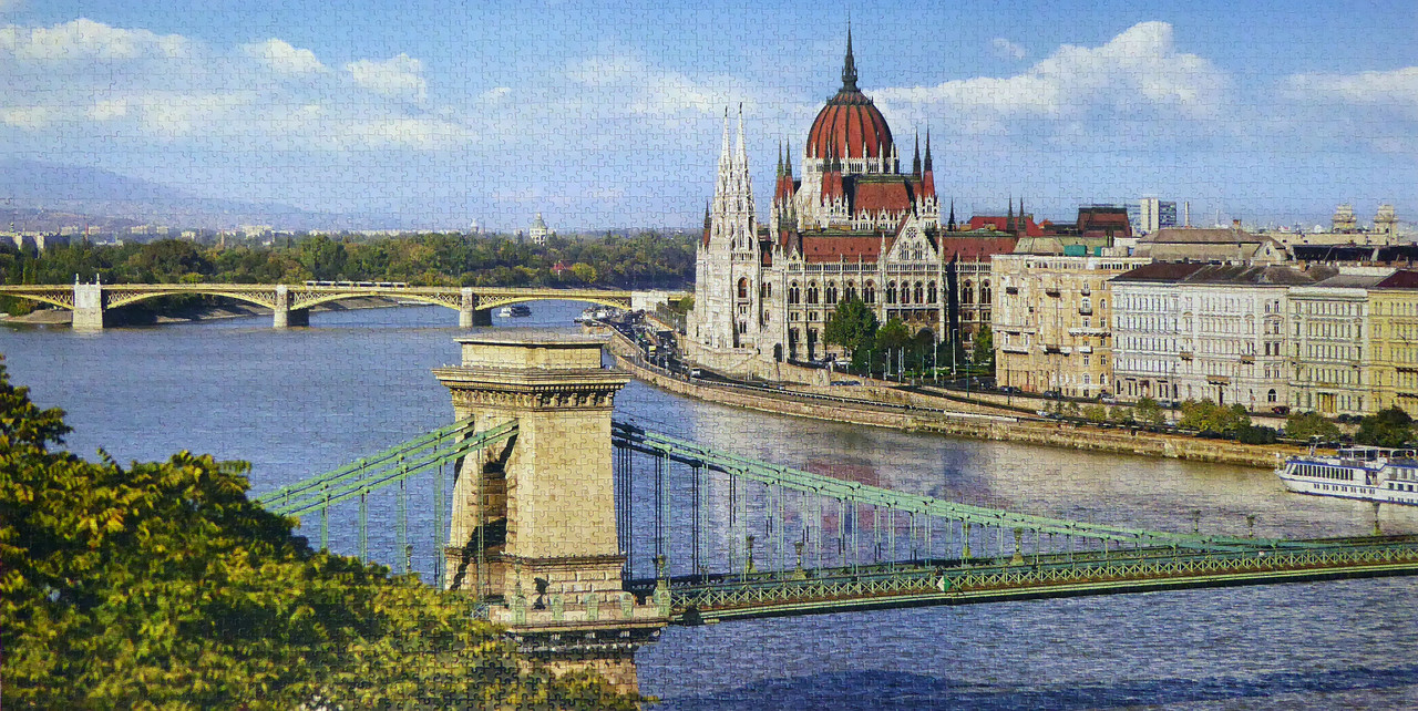 TheViewOverTheDanubeBudapest4000Castorland