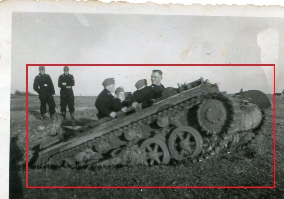 2 WK Foto Panzer im Gelände Übung