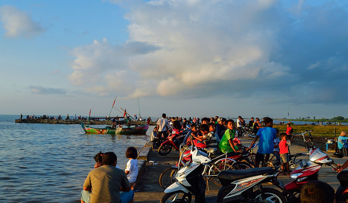 Keindahan Tersembunyi Pantai Banyutowo yang Belum Banyak Dijamah Wisatawan!