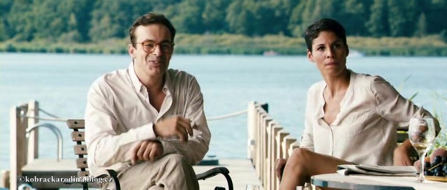 Kohout na víně 2 (Kokowääh 2) 2013_CZ dabing 2228