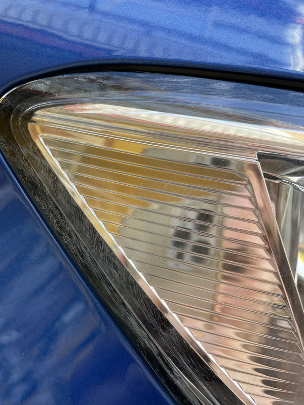 3B09AAF5-D036-4F35-822B-98A961596A13