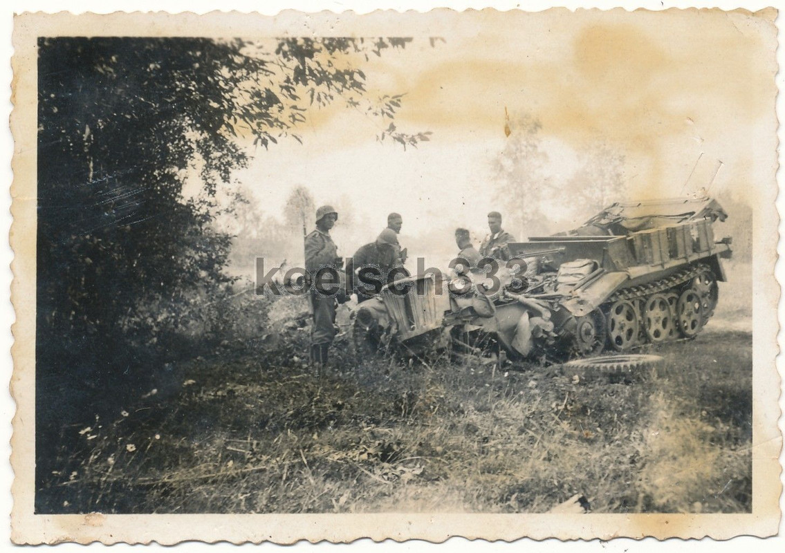 Dünaburg Lettland Panzer Halbketten Wrack Wehrma