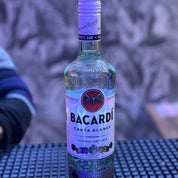 Bacardi carta bianca 70 cl