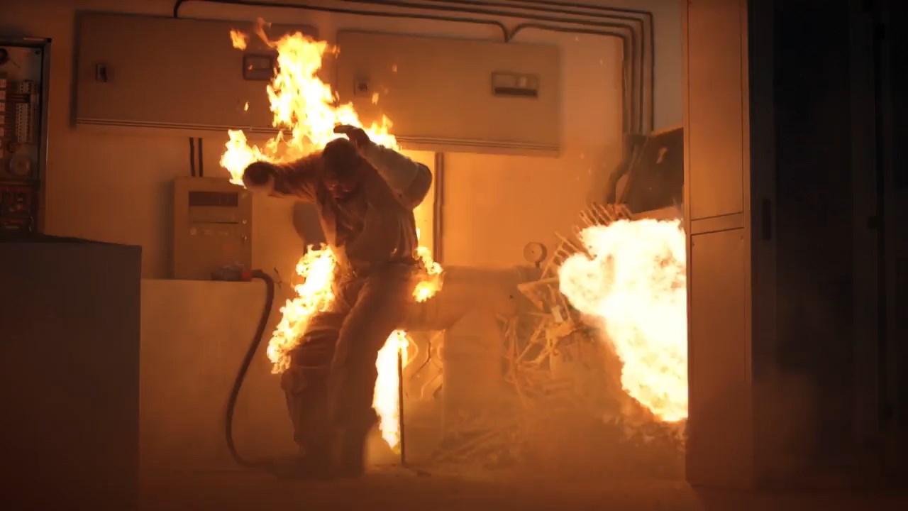Crystal Inferno 2017 WebRip [Hindi + Tamil + English] 480p, 720p Screenshot