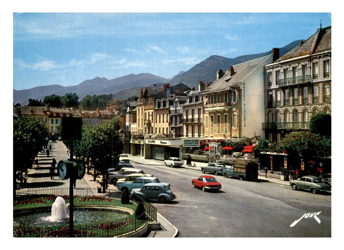 Bagnères de Bigorre Hautes Pyrénées, Allées des Coustous (Jove 3 221)