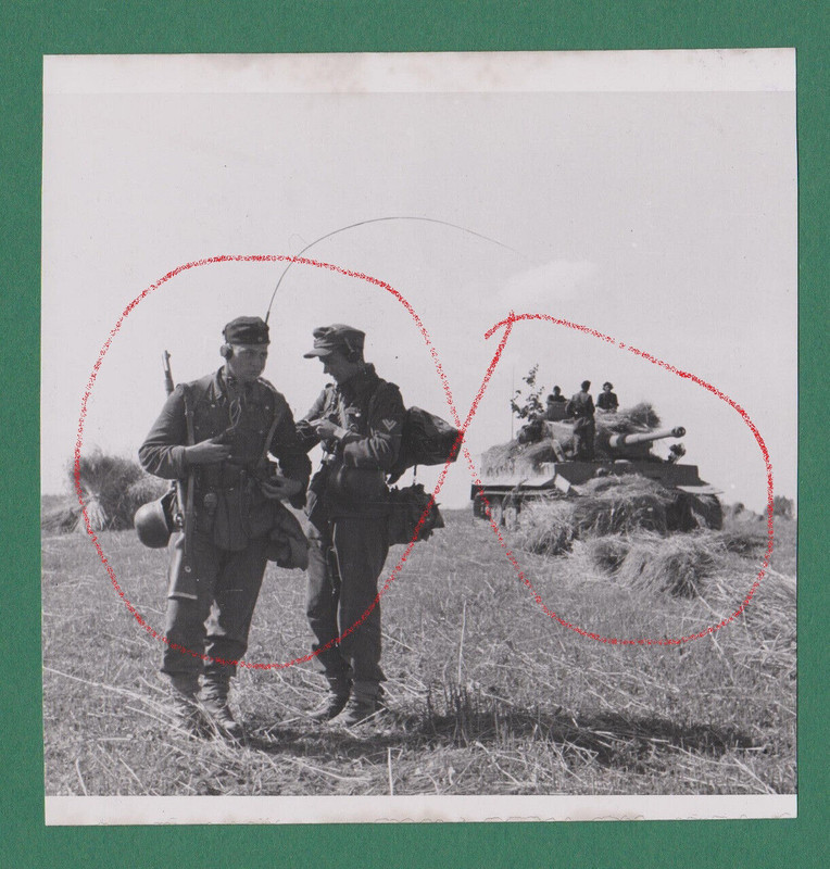 Foto WK2 Panzer Tiger Ostfront Soldaten Funktrupp Ausrüstung Pz. Panzermann