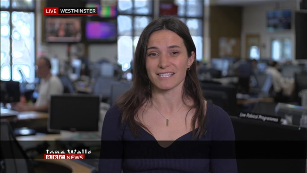 04.01 - 13.30.00 - BBC London News. The latest news, sport and weathe....ts_snapshot_00.30.627
