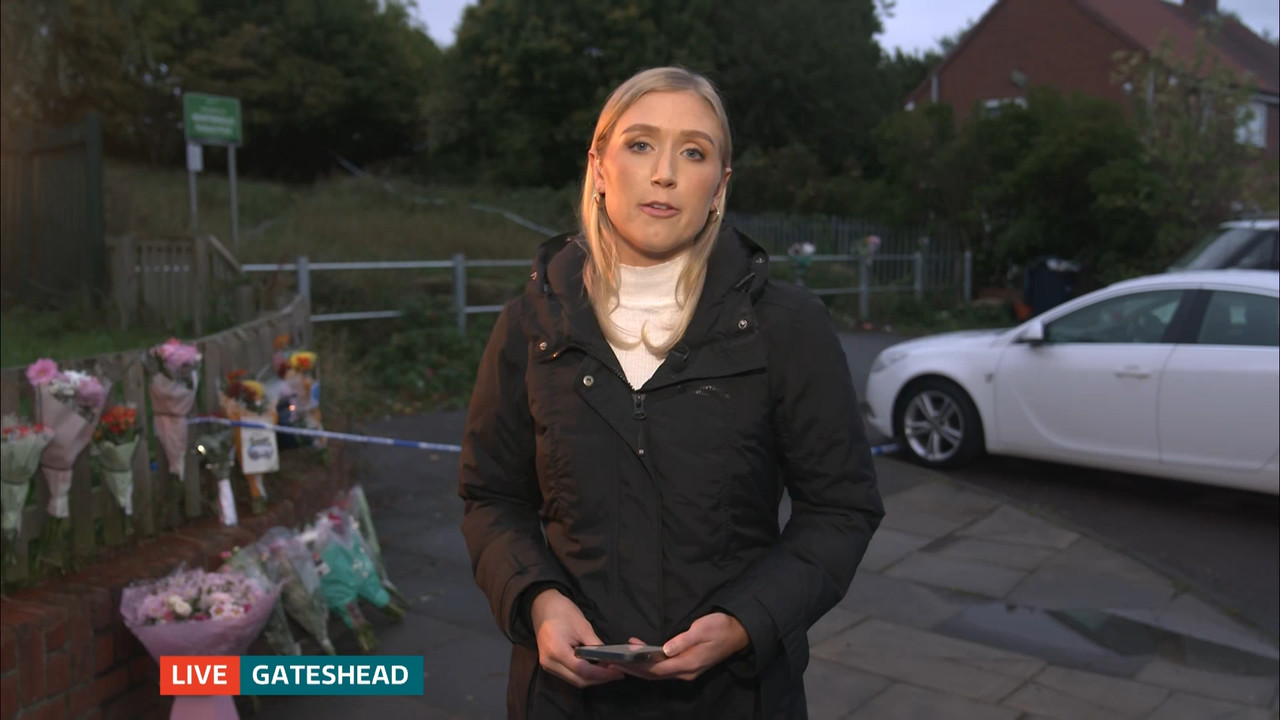 ITV Evening News_20221004_18301930.ts_snapshot_00.15.31.606