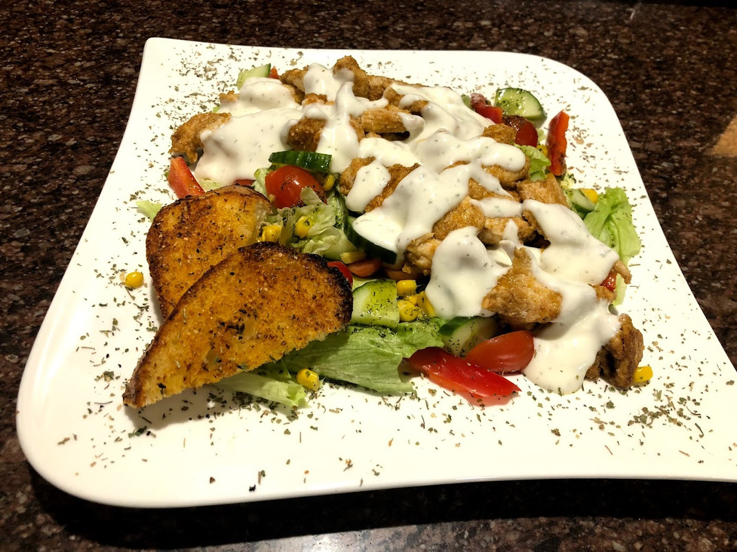 sałatka z kurczakiem