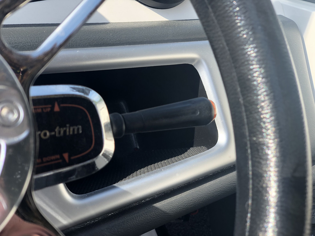 98CAFEC4-BFC7-44F4-BEC1-EF5303DEE9A6