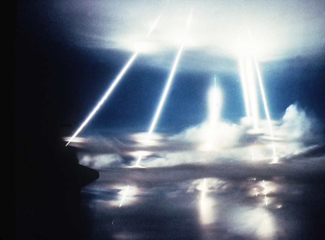 MX-MIRV-reentry-vehicles.jpg