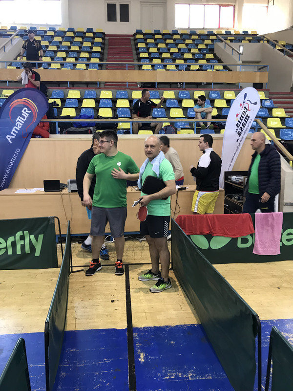 E188A574-1251-4B01-8B95-804AA02275EC