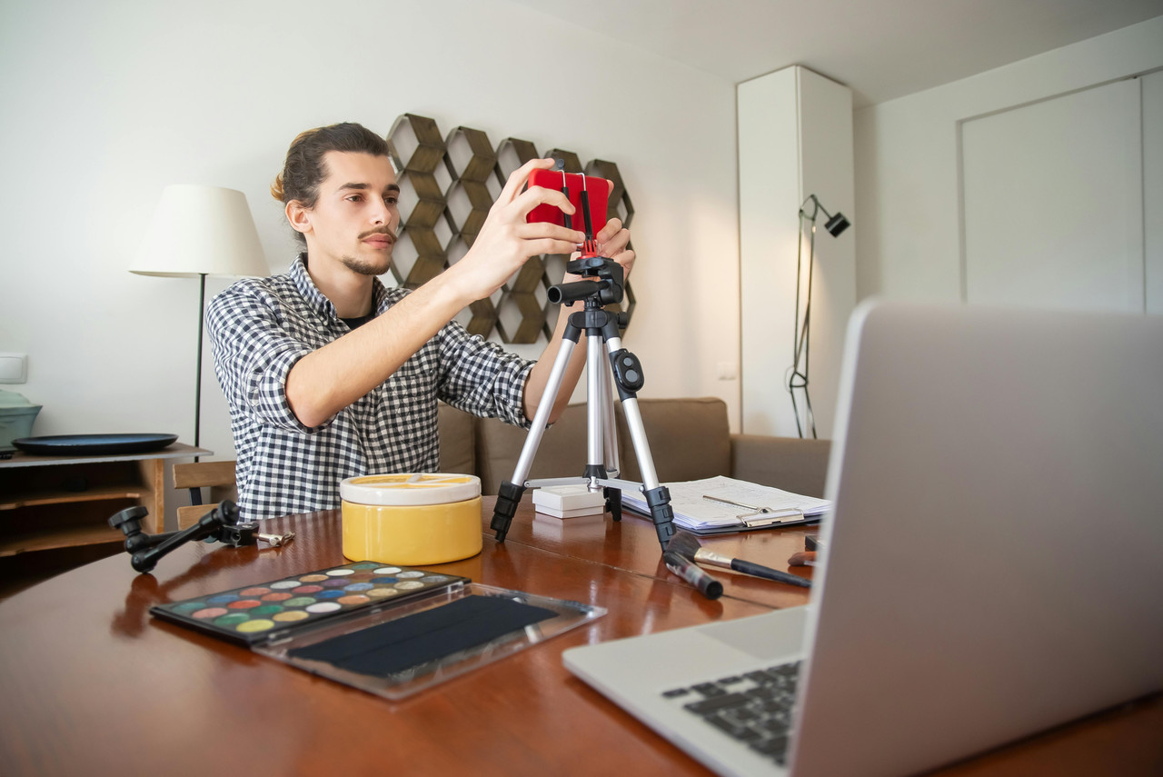 Why Most Prop Firm Affiliates Fail (And What the Ones Who Don't Do Differently)