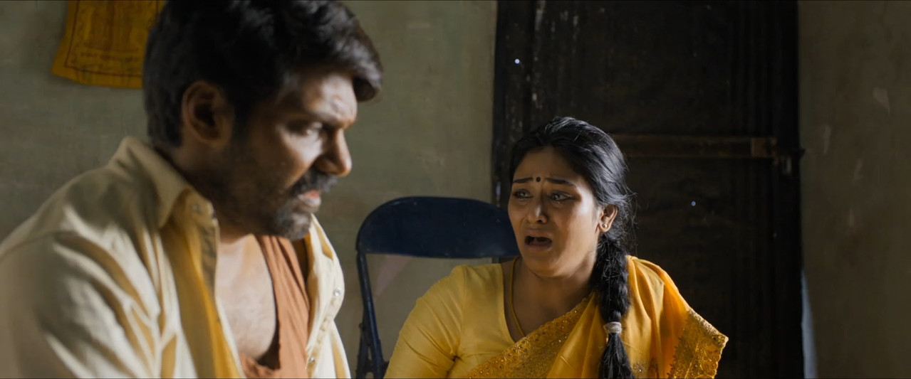 Magamuni 2019 WebRip [Tamil] 480p 720p ESub Screenshot