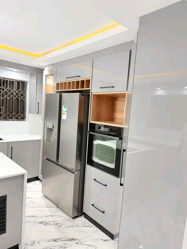 Luxury Kitchens