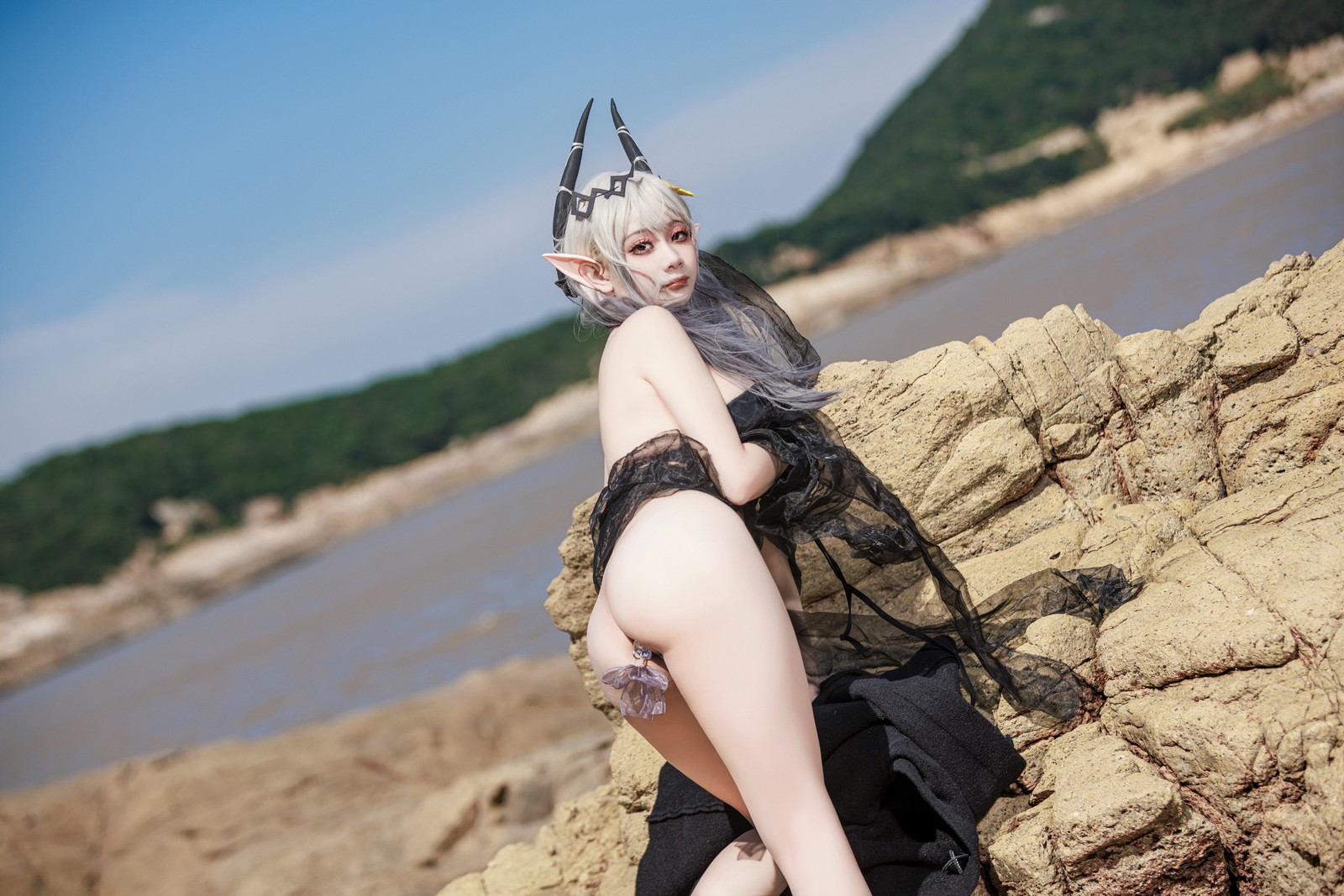 阿雪雪写真泥岩泳装高清写真（42P / 612.8M）明日方舟Cosplay插图3
