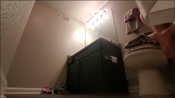 [Image: Voyeur19305121518.jpg]