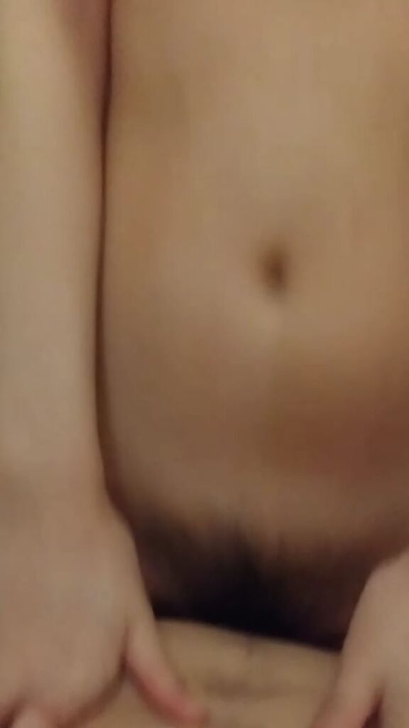 8-bunhongbeulanyeo-10-bit-Pro-Res-120fps-mp4-000025322-576x1024