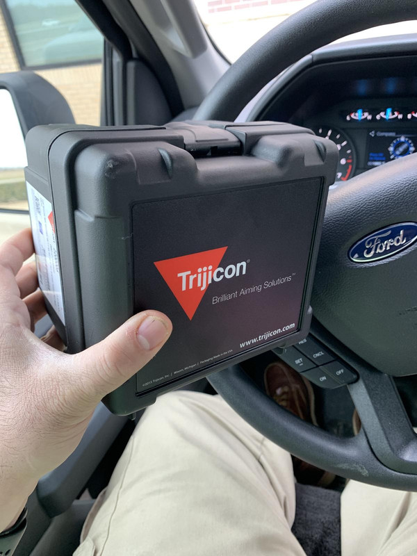 F5E80E08-2EBB-48CE-9E38-8DE25CA6B361