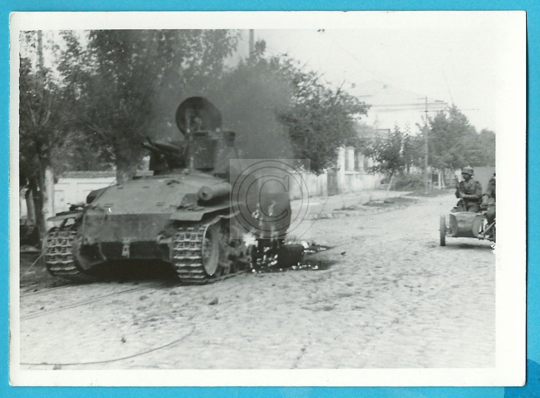 Panzer, Tank, brennender Panzer, Krad, PK- Gröss