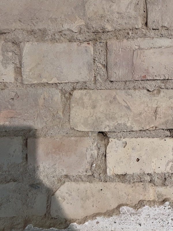 615C88BA-271A-4AD1-8C67-19DF79B5D3CF