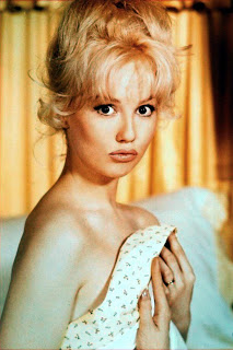 1959 Upstairs and Downstairs (3)