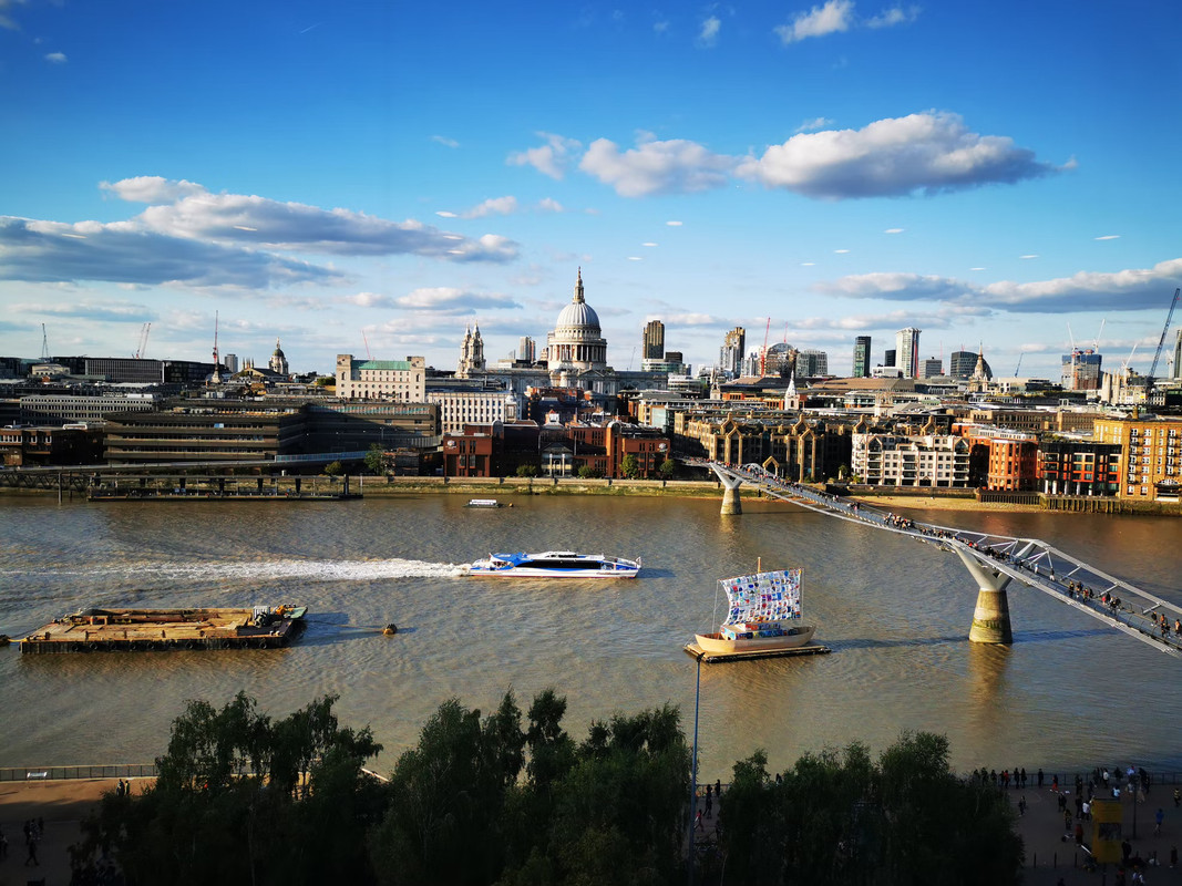 cruise-the-thames