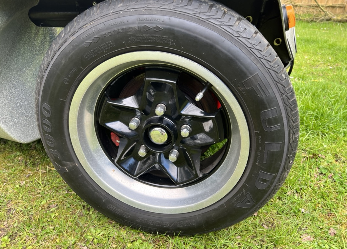 8C2720D4-CF0F-48C8-B9C9-00A6DA38ABB0