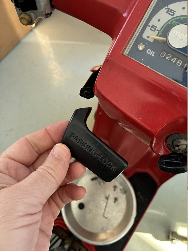 BDC8F7F5 3BD8 425D A9E4 FDB06B69544D