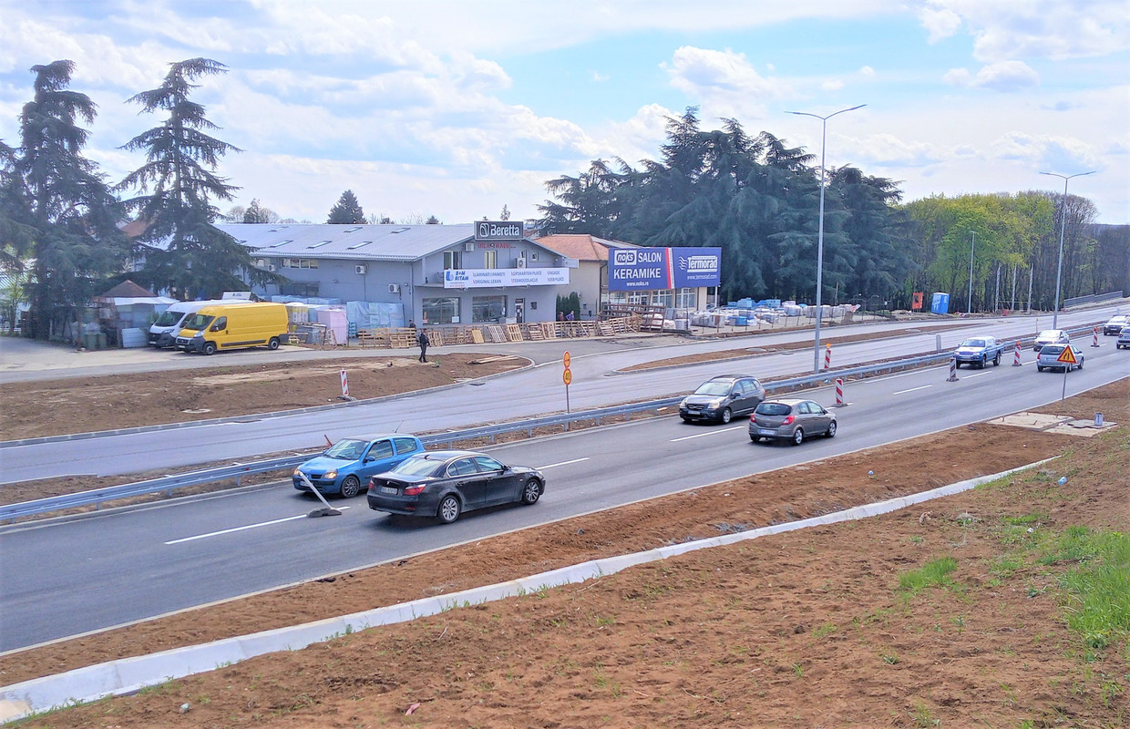 20210422_123354_HDR(1)