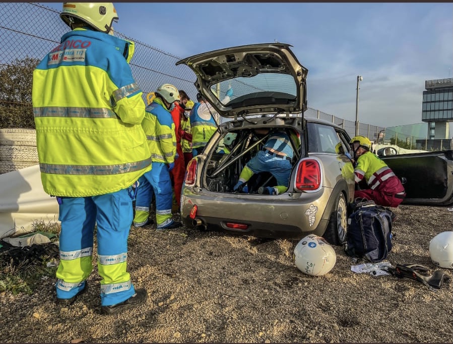 34E8B4F3-EA67-431F-A7D3-FA24D553EBA2