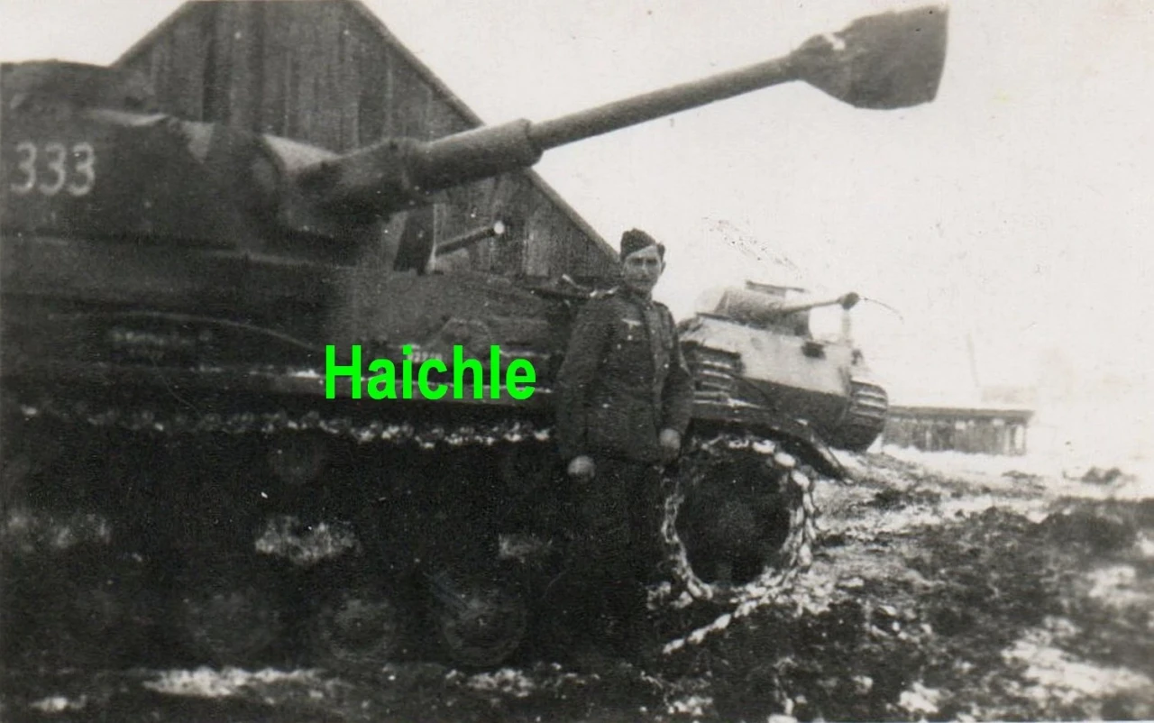 Orig Foto WW2 Panzer Nr 333 Typ IV Panther Winter 1944 45 Westfront